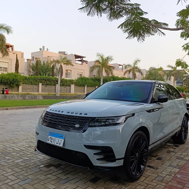رينج روفر فيلار بعد الغسيل